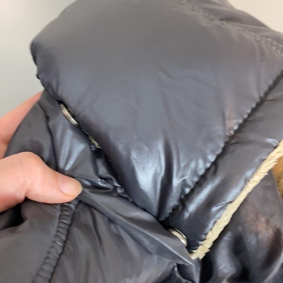 Tommy Hilfiger Gray Puffer Coat Size Medium - Picture 11 of 16
